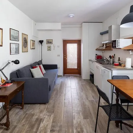 Campiello Zen Garden Apartment Venice